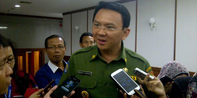 Bertentangan dengan UUD 1945, SKB 2 menteri diusulkan Ahok 