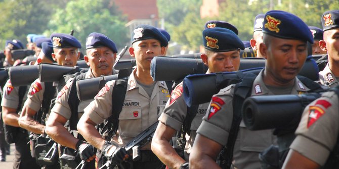 TNI masih pikir-pikir Brimob minta dilatih di Pusdik Passus