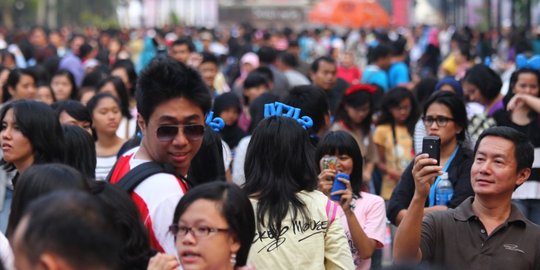 lebih banyak manusia dari ada bumi rev2