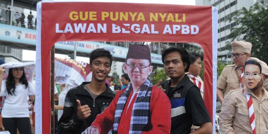 Warga Jakarta rela kumpulkan KTP sebab Ahok tegas lawan korupsi