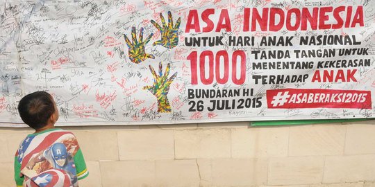 Aksi seribu tandatangan menentang kekerasan terhadap anak di HI