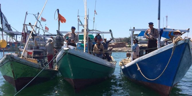 Polisi amankan 3 kapal bom ikan di Sulawesi Selatan