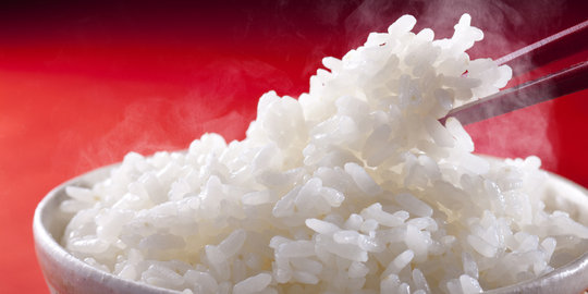 Aduh, makan nasi bisa sebabkan kanker!
