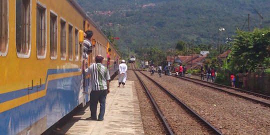 Arus balik masih padat, PT KAI perpanjang KA tambahan