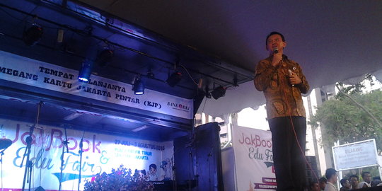 Cerita Ahok maki panitia JakBook & Edu Fair jual barang kemahalan