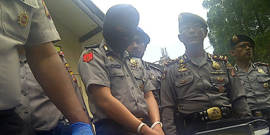 Ini Ciri-ciri Polisi Gadungan Yang Gentayangan Di Tengah Masyarakat ...