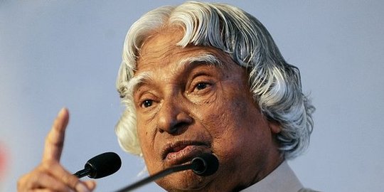 Mantan presiden muslim India Abdul Kalam tutup usia