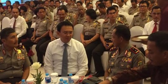 Sambangi Polda Metro, Ahok ajak polisi tuntaskan masalah Jakarta