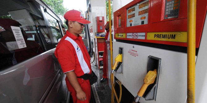 Evaluasi 6 bulan, harga BBM Rp 8.200 per liter di Agustus 