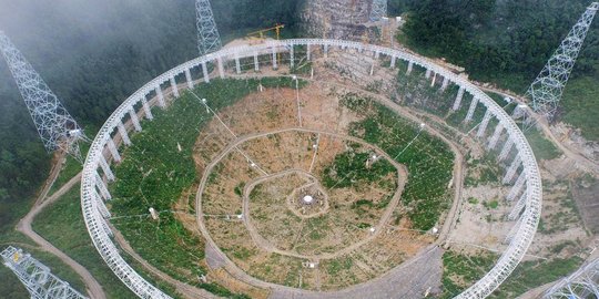 China bangun teleskop radio terbesar sejagat demi amati luar angkasa