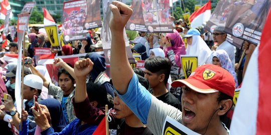 Mahasiswa Indonesia di Mesir demo KBRI