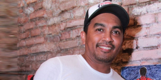 'SURAT DARI PRAHA' menuai kontroversi, Glenn Fredly buka 