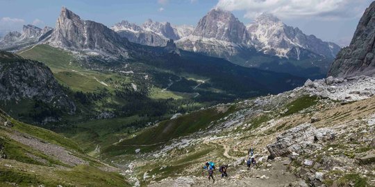 Mengunjungi Dolomite, pegunungan terindah di dunia versi UNESCO