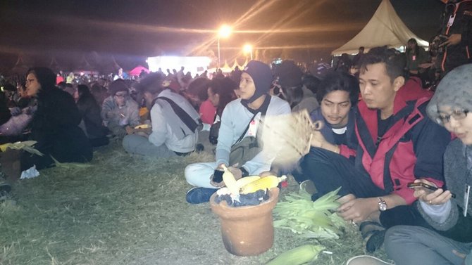 jazz atas awan yang menjadi bagian rangkaian dari festival kebudayaan dieng 2015