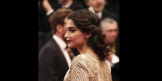 6 tips simpel ini bisa buat mata terlihat lebih besar