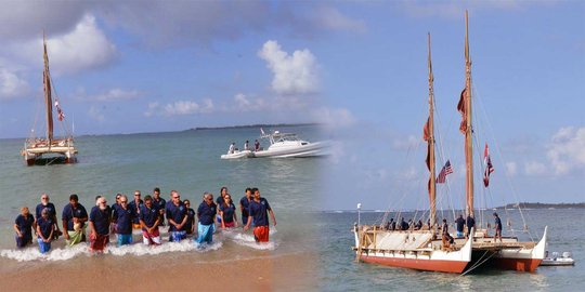 Berlayar sejak 2014, kano tradisional Hawaii sandar di Sanur Bali