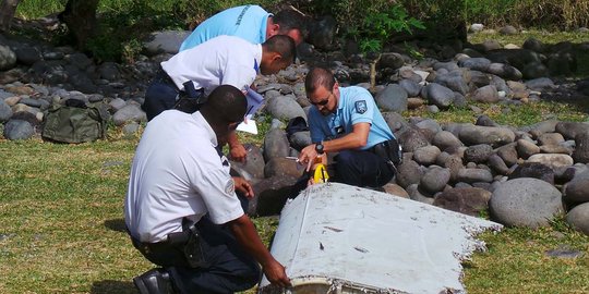 Puing 'MH370' muncul dekat Afrika, Malaysia minta pencarian meluas