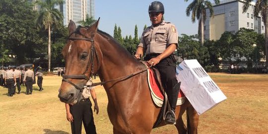 Polda Metro gunakan pasukan berkuda amankan Pilkada serentak