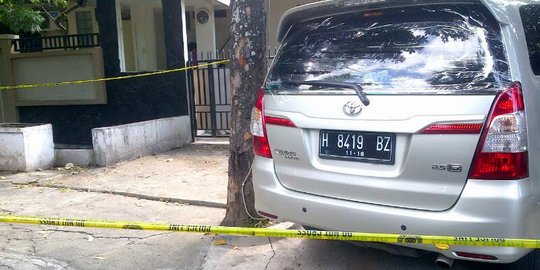 Hanya karena tak terima disalip, pengemudi Avanza tembak Jazz di tol