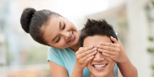 membiarkan pasangan memilih