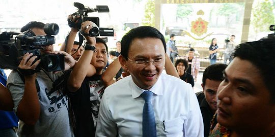 Soal gugatan Retno, Ahok bilang, 'kepala dinas ini kok bukan saya'