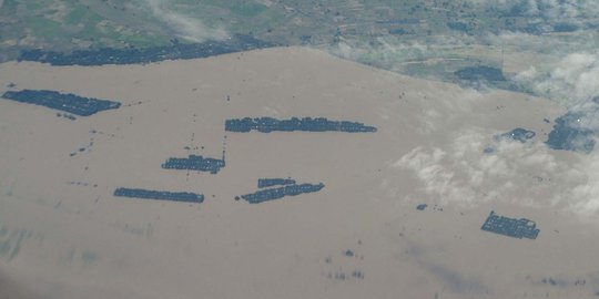 Pandangan udara kota-kota di Myanmar rata terendam banjir