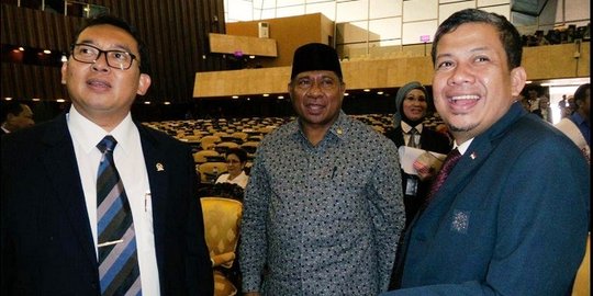 Calon tunggal, Fahri usul Jokowi buat aturan perpanjangan incumbent