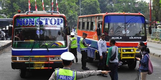 Ahok yakin Metromini bakal bangkrut kalau tak gabung Transjakarta