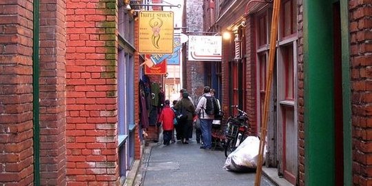 alley kanada