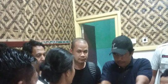 tak tahu suaminya dapat mobil setelah bunuh rian rev1