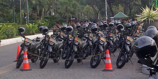 Bantu perangi begal, ratusan trail dihibahkan Ahok ke Kodam Jaya