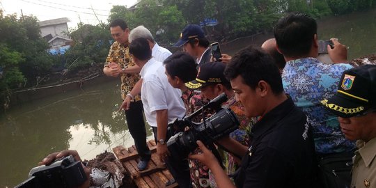 Ahok bakal ganti lahan bersertifikat asli milik warga Kampung Pulo