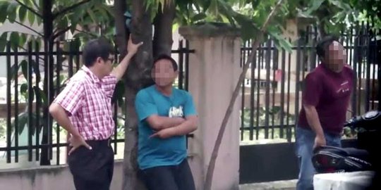 Video: Preman berkedok ormas minta uang ke warga yang bangun rumah