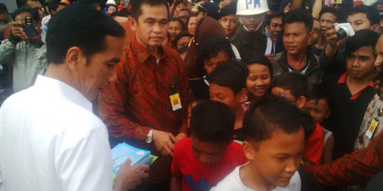 Di Hari Anak Nasional, Jokowi cerita rusa & bagi-bagi sepeda gunung