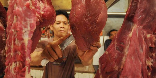 Polda Metro ancam tindak pedagang yang timbun daging sapi