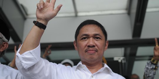 'Pergantian Presiden PKS bukan karena konflik'