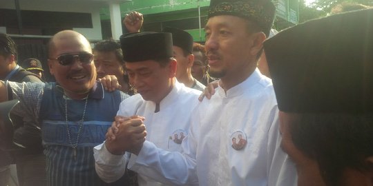 Rekomendasi dikirim via faks, Rasiyo-Abror sah jadi lawan Risma