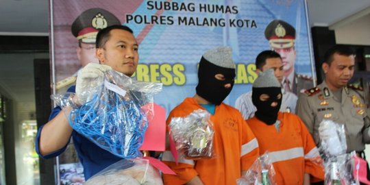 keperawanan as bantu pacarnya perkosa teman rev2