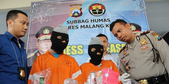 mahasiswi nekat korbankan teman rev2