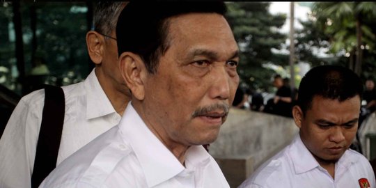 Luhut: Nanti kalau sudah diangkat presiden baru kasih selamat