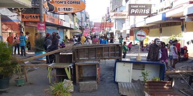 Eksekusi lahan di Bulogading Makassar ricuh, 200 ruko ditutup