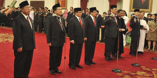 JK tepis anggapan bongkar pasang kabinet karena perekonomian lambat