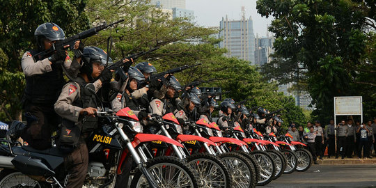 Setelah ditetapkan, pasangan calon kepala daerah akan dikawal polisi