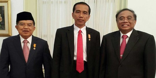 Temui Jokowi di Istana, mantan Menko Kemaritiman minta maaf