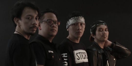 Beri segalanya, Rocket Rockers lebih dari tempat cari uang