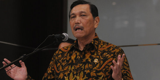 Benarkah Luhut jadi tangan Jokowi jinakkan jenderal nakal di Polri?