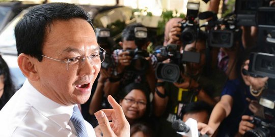 Sediakan bus gratis, Ahok larang siswa DKI pakai motor ke sekolah