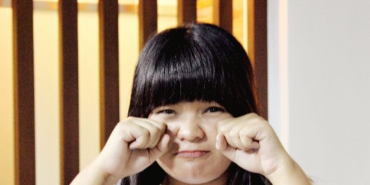 5 alasan yang bikin cewek jadi gampang mewek