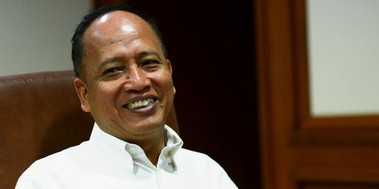 Menteri Nasir sesumbar prototype mobil listrik rampung 2017