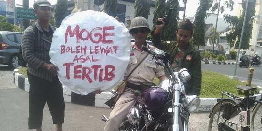 Penggemar sepeda di Solo demo minta pengendara moge tertib